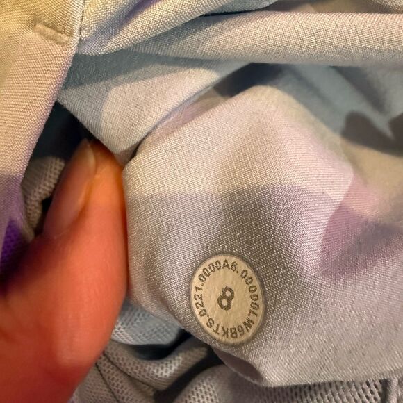 Lululemon Womens Beyond the Studio Lined Crop Pants Size 8 Blue - Picture 6 of 10